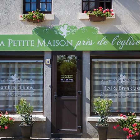 La Petite Maison Pres De L'Eglise Meillac Buitenkant foto
