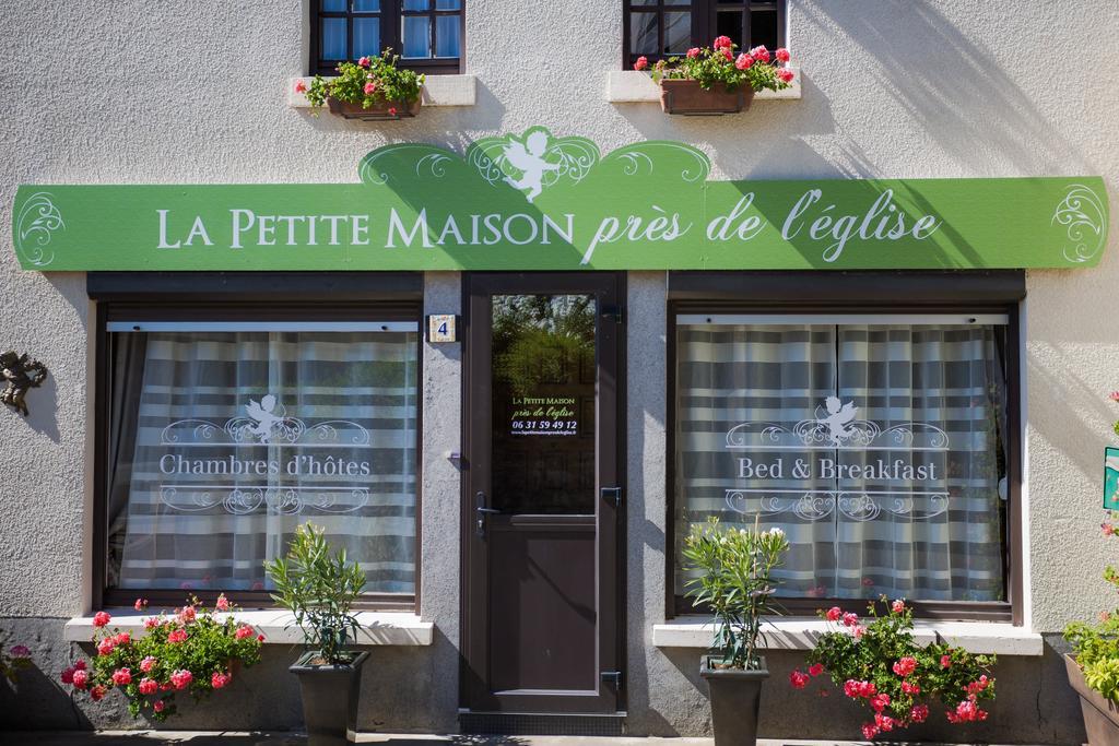 La Petite Maison Pres De L'Eglise Meillac Buitenkant foto